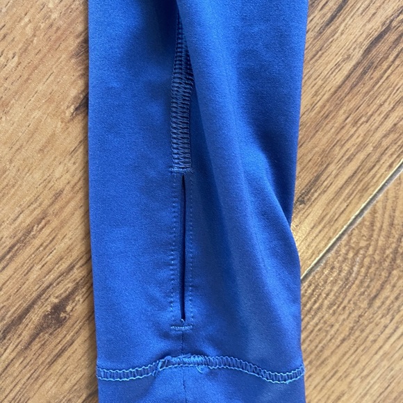 Nike Long Sleeve - Picture 3 of 3